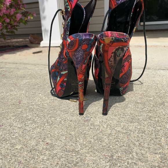 Scene Weaver Heels Sz 8.5 - Picture 5 of 5